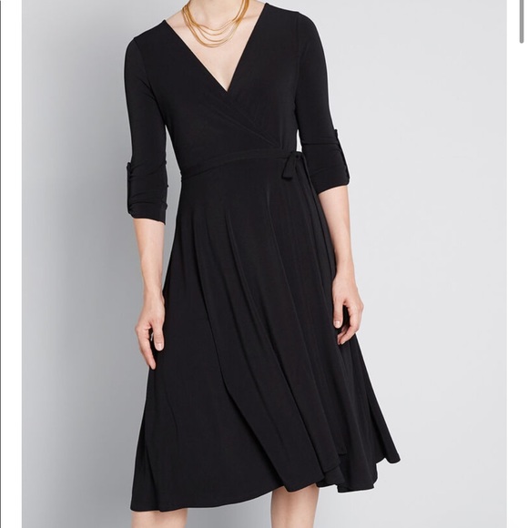 Modcloth Black Midi Dress - Picture 2 of 9